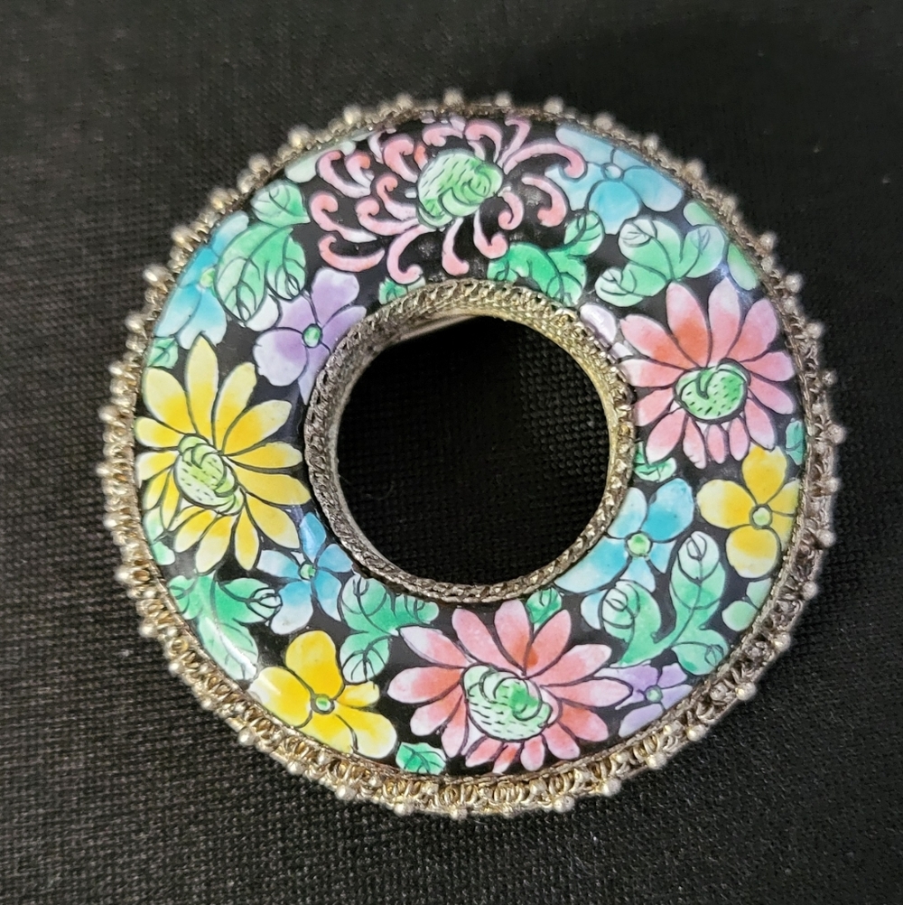 Vintage 800 Silver Filigree Floral Enamel Circular Brooch Pat Pending